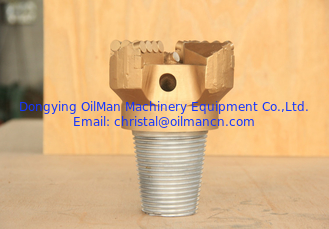 PDC Drag Bit PDC Drill Bit 3 Wing 4 Wing 5 Wing Drag Bit Para perfuração de poços de água
